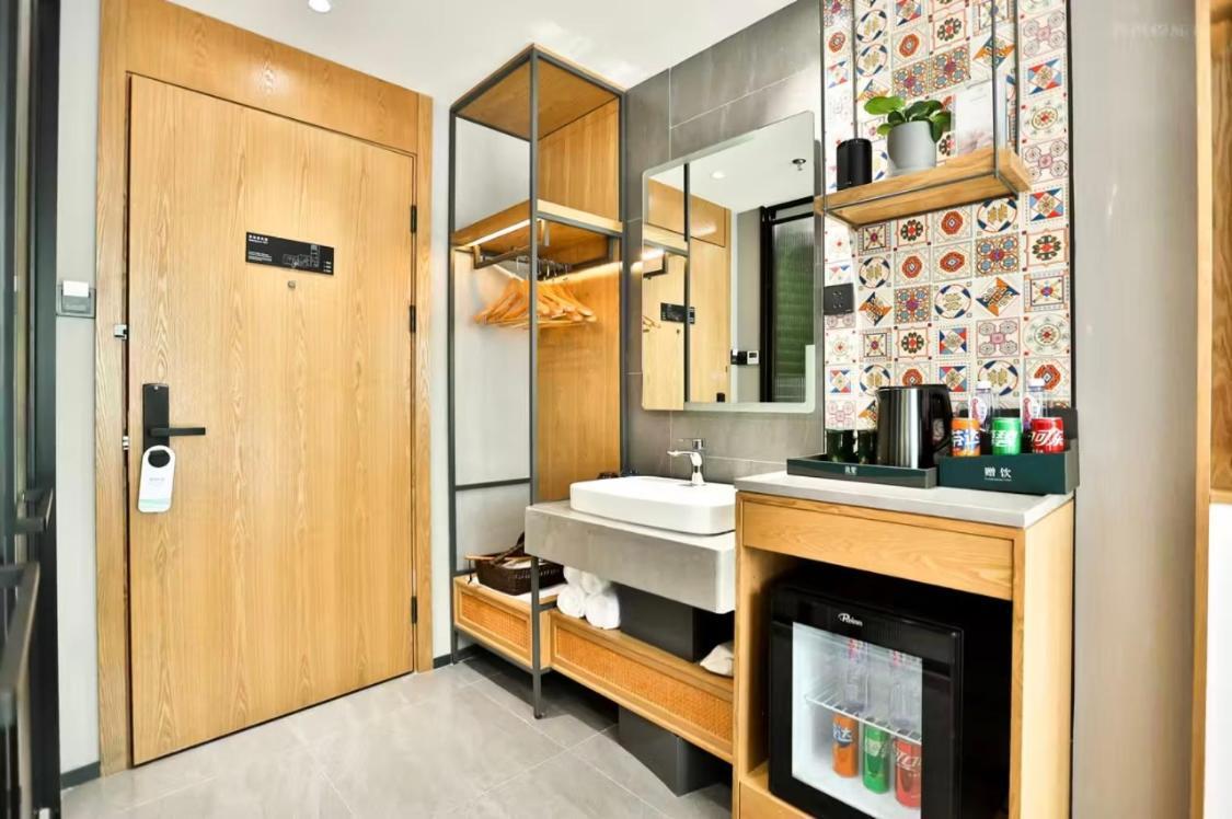 True Go Hotel - Shanghai Jing'An Temple Nanjing West Road Exteriér fotografie